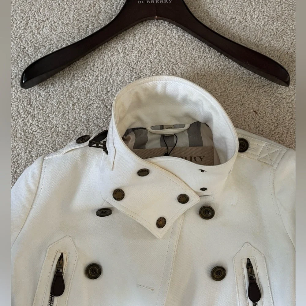 NWT Burberry Wilford double breasted coat - Picture 11 of 15